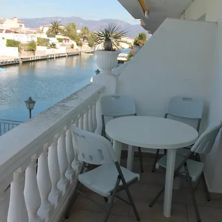 Marisa 2g Apartment Empuriabrava